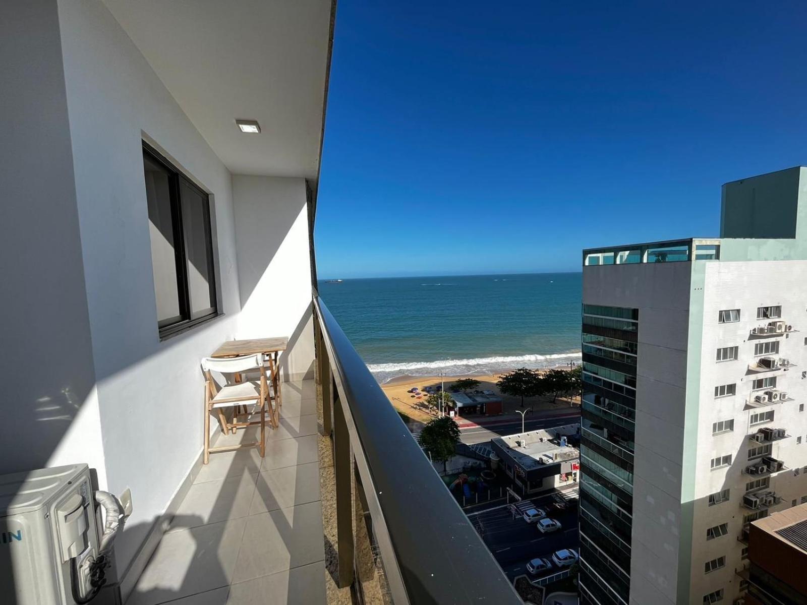 Dourada Apartment *